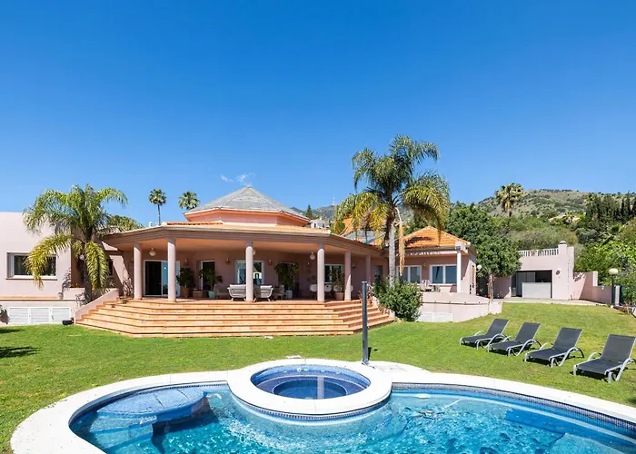 Villa In Benalmadena Pueblo